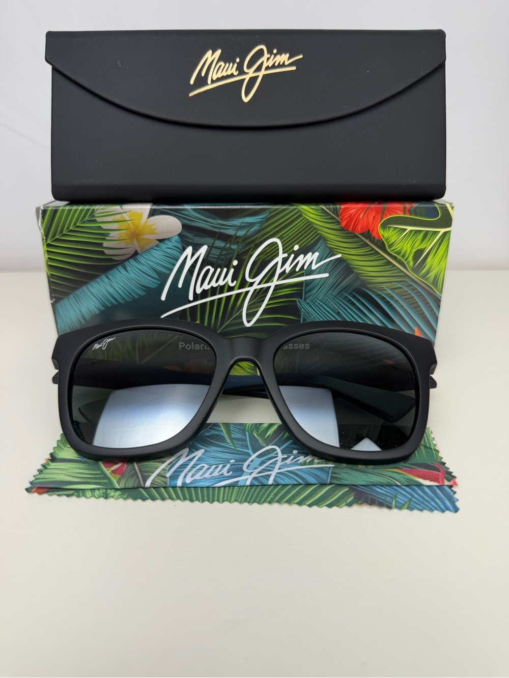 NEW Maui Jim Honua AF 653-02A Polarized Sunglasses Black 55mm Box Case